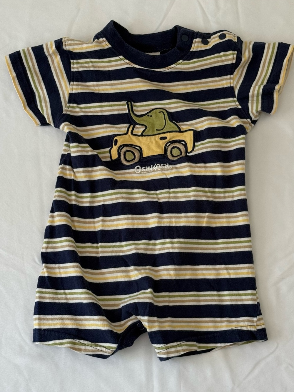 Vintage 90s OshKosh B'gosh Baby Romper 12 Months - Elephant Car Appliqué